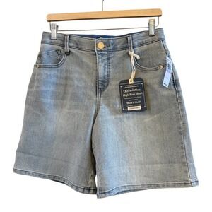 Democracy Women's Casual High Rise "Ab" Solution NWT Denim Jean Shorts Size 6